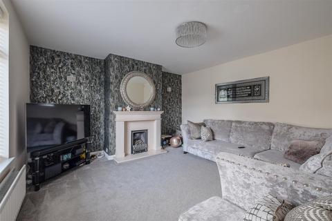 4 bedroom end of terrace house for sale, Carr Street, Huddersfield