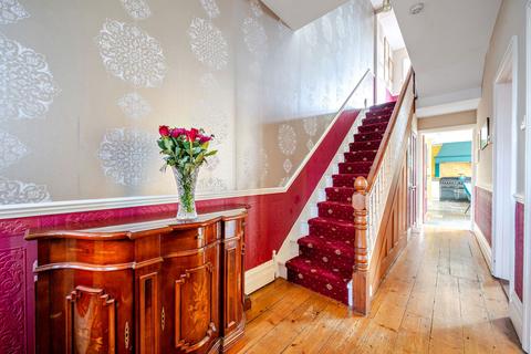 20 West End, Melksham, SN12 6HJ