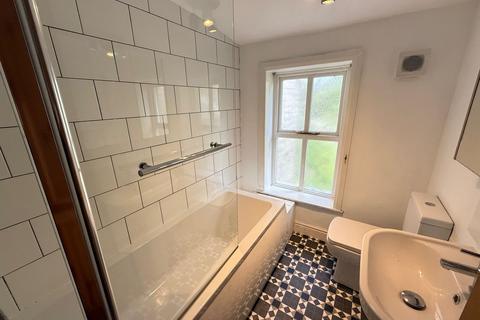 16 Beech Street, Holywell Green, Halifax, HX4 9ET