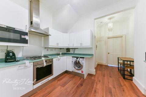 1 bedroom flat for sale, Holbeach Mews, LONDON