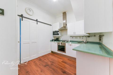 1 bedroom flat for sale, Holbeach Mews, LONDON