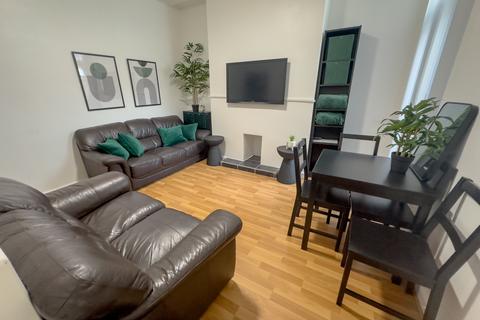 1 bedroom house to rent, Albert Edward Road , L7 8SA,