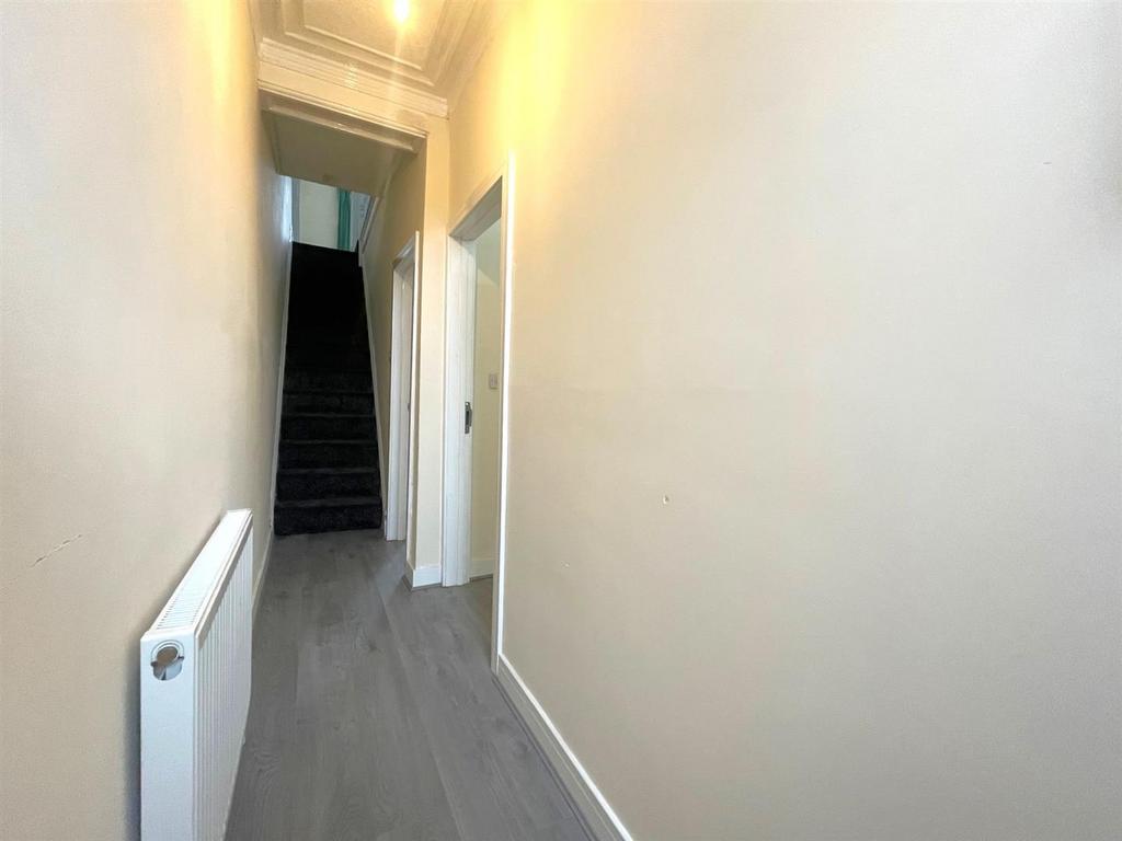 C .jpg