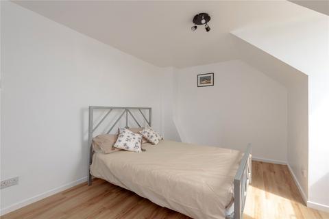 15 Maxwell Road, Dirleton, North Berwick, EH39 5EY