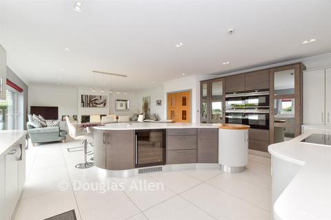 4 bedroom detached house for sale, Bower Hill, Epping, Essex