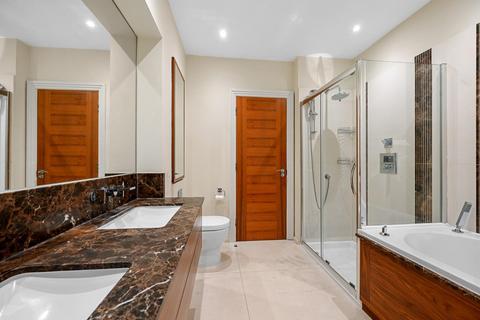 Flat 3, Broomfield Court, 2 Beaumont Close, London, N2 0GA
