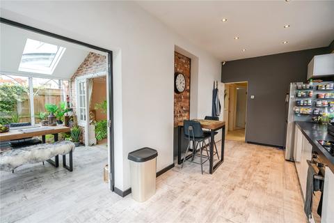 4 bedroom semi-detached house for sale, Cumberland Avenue, Grimsby, Lincolnshire, DN32