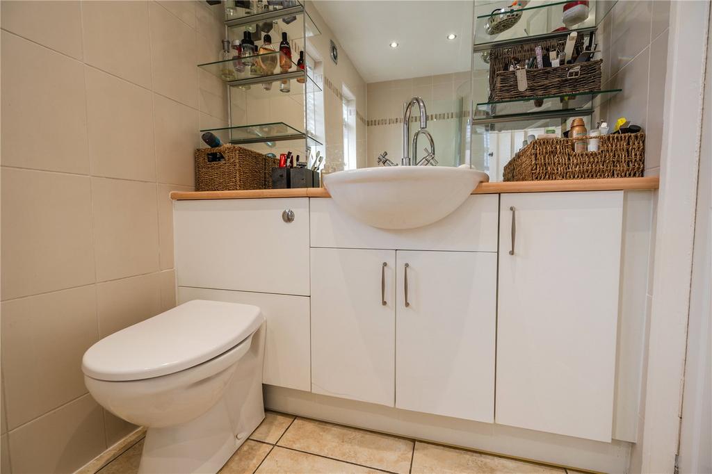 Bathroom (2)