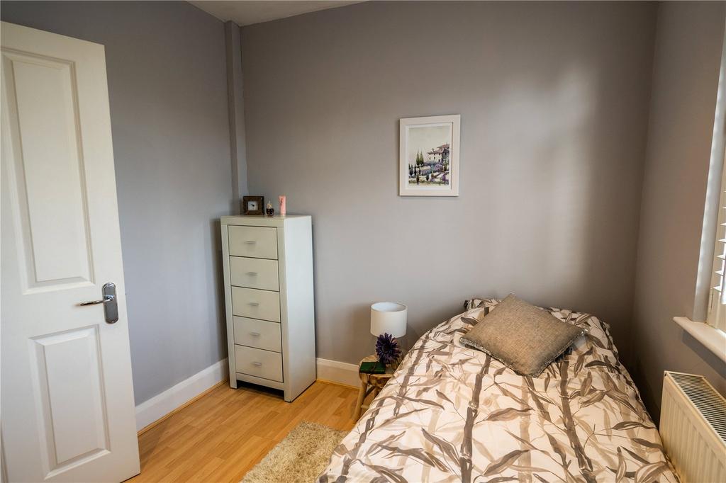 Bedroom 3 (2)