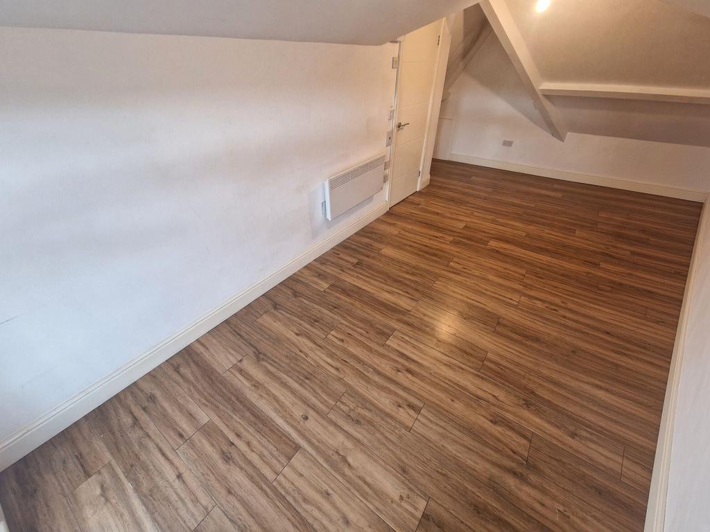 Apartment in Leicester - View 4