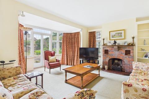 4 bedroom detached house for sale, Burkes Road, Beaconsfield, Buckinghamshire, HP9