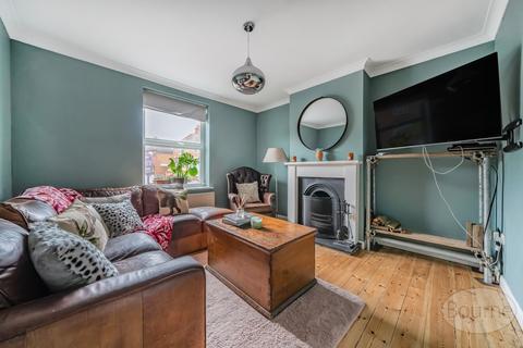 19 South Road, Guildford, GU2 9NY