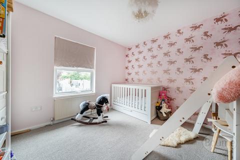 19 South Road, Guildford, GU2 9NY