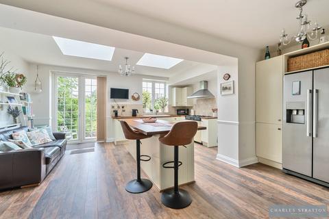 13 Repton Avenue, Romford, RM2 5LU