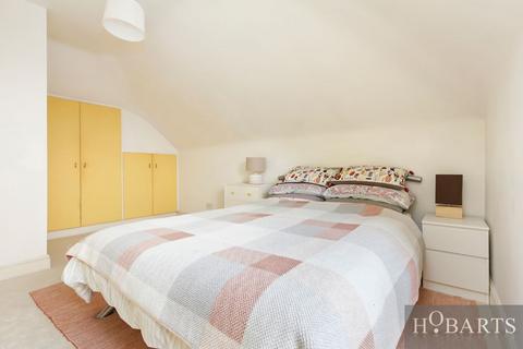 undefined, Nightingale Road, Bowes Park, N22