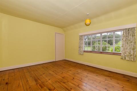 2 bedroom detached house for sale, Maplescombe Lane, Farningham, Dartford, Kent