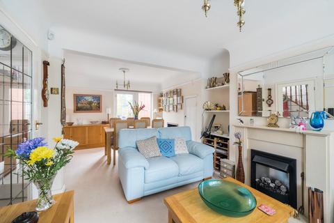 2 bedroom end of terrace house for sale, Tudor Close, Pinner, HA5