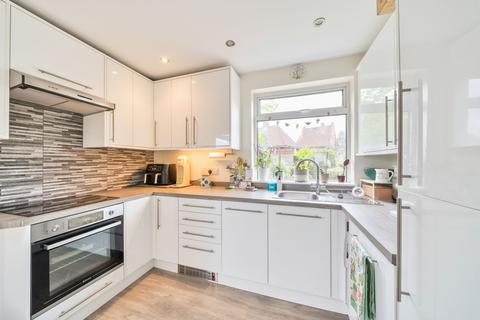 2 bedroom end of terrace house for sale, Tudor Close, Pinner, HA5