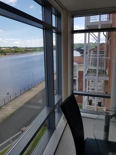 2 bedroom apartment to rent, Kingfisher Court, Gateshead NE11