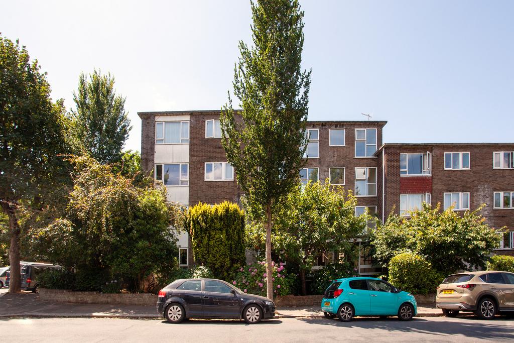 300393 - Windlesham Road KElliott 002.jpg
