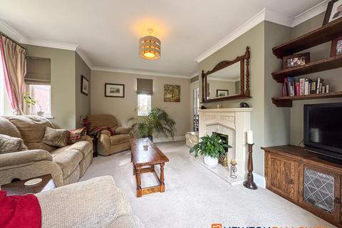 undefined, Home Farm Close, 5 NG23