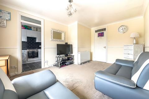 2 bedroom flat for sale, Roots Hall Drive, Priory Court Roots Hall Drive, SS2