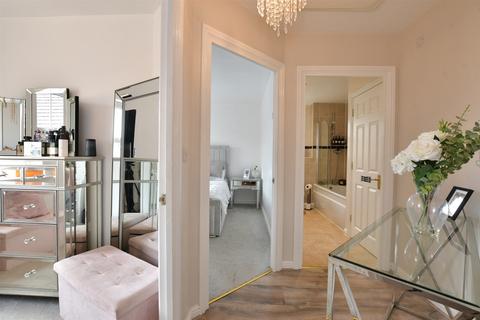 undefined, Smollett Place, Wickford SS12