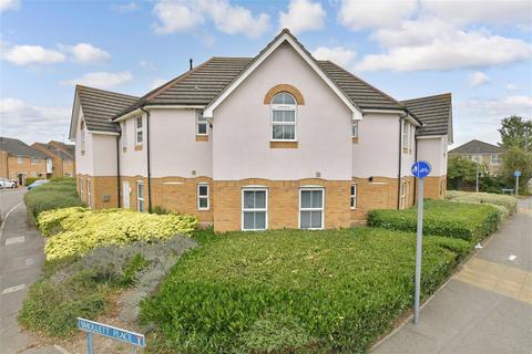 2 bedroom flat for sale, Smollett Place, Wickford SS12
