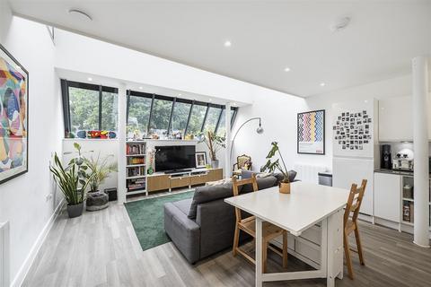 2 bedroom apartment for sale, Sutton Road, St. Albans