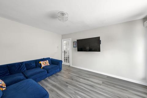 61 Tennyson Road, London, W7 1LH