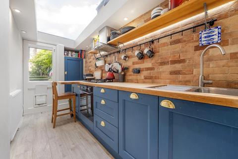 undefined, Rosebery Road, London SW2