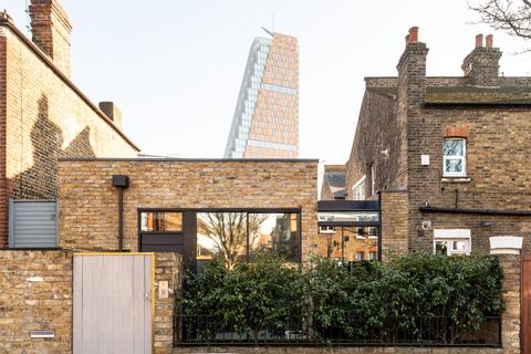 2 bedroom flat for sale, Nascot Street II, Nascot Street, London W12