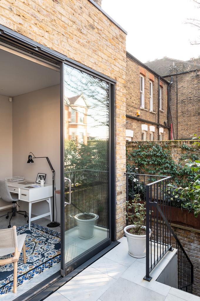 302327 - 1a Nascot Street The Modern House (18)...
