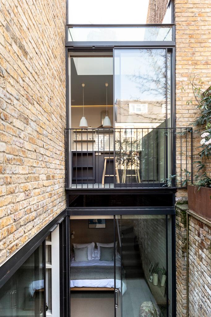 302324 - 1a Nascot Street The Modern House (15)...