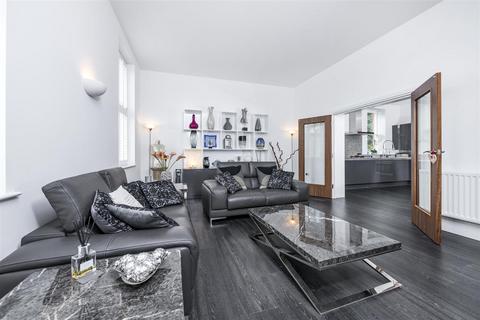 2 bedroom apartment for sale, Charles Sevright Way, Mill Hill, NW7