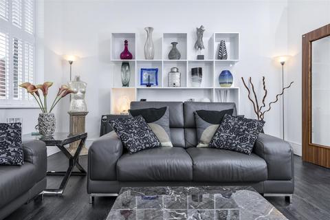 2 bedroom apartment for sale, Charles Sevright Way, Mill Hill, NW7
