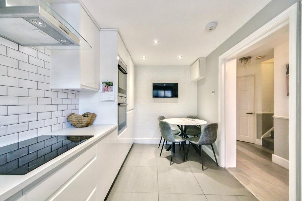 Img 9335-img 9339 (Portal Size).jpg