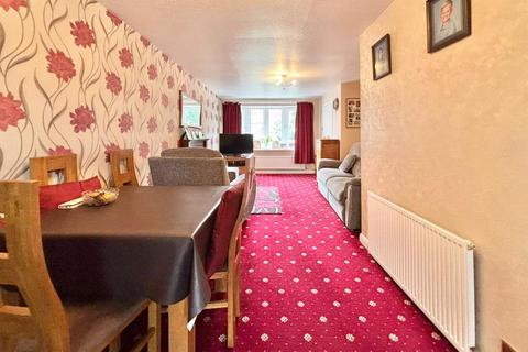 3 bedroom semi-detached house for sale, Dearne Hall Road, Barnsley, South Yorkshire