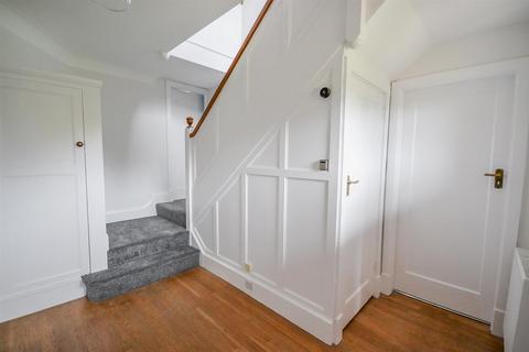 4 bedroom detached house for sale, Hillside Road, Radcliffe-On-Trent, Nottingham