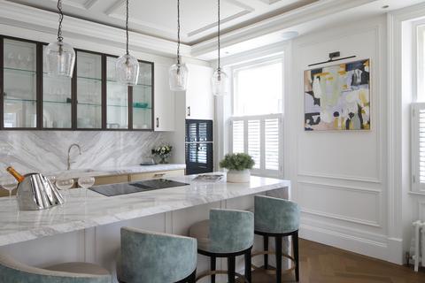 4 bedroom apartment for sale, Albert Gate Court, London SW1X