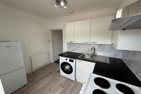 1 bedroom apartment to rent, Christchurch Road, Bournemouth BH1