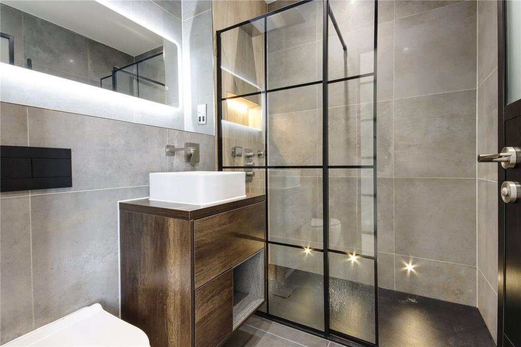 Plot 3 Ensuite