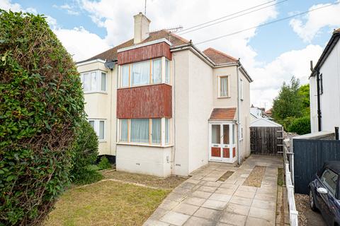 3 bedroom semi-detached house for sale, Eastwoodbury Lane, Southend-on-sea, SS2