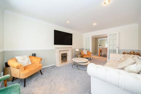 4 bedroom detached house for sale, Lamb Close, Hertfordshire WD25