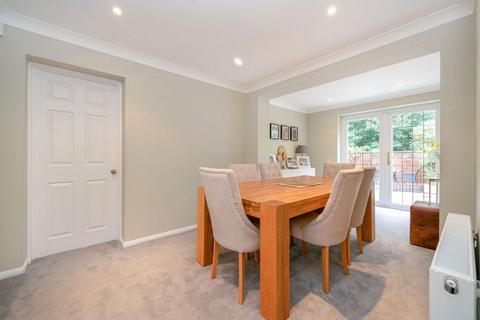 4 bedroom detached house for sale, Lamb Close, Hertfordshire WD25