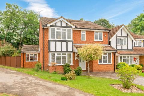 4 bedroom detached house for sale, Lamb Close, Hertfordshire WD25