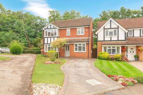 4 bedroom detached house for sale, Lamb Close, Hertfordshire WD25