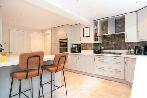 4 bedroom detached house for sale, Lamb Close, Hertfordshire WD25