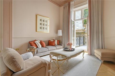 undefined, Ennismore Gardens, Knightsbridge, London, SW7