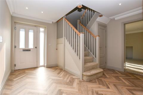 undefined, Heathlands Road, Berkshire RG40